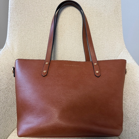Poppy & Peonies Go Getter Tote in Chestnut - Picture 1 of 11
